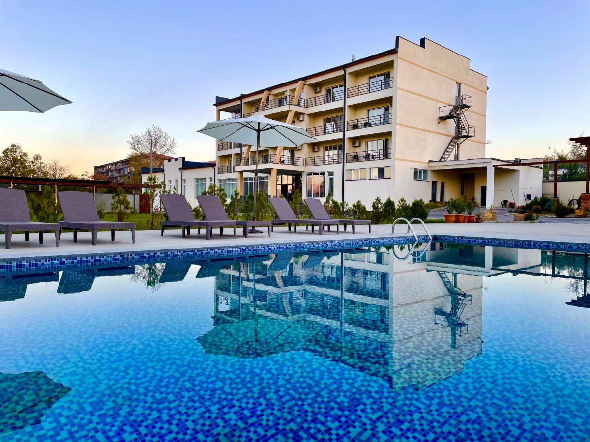 The Wine Hotel Телаві Екстер'єр фото
